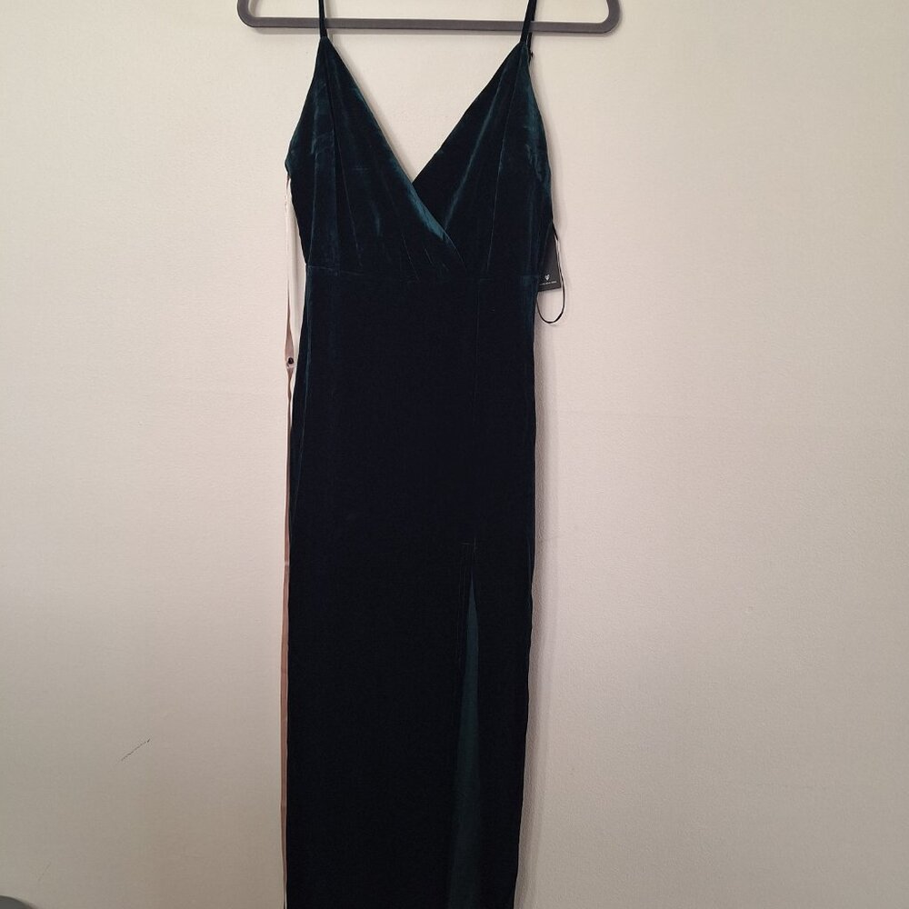 Lulu's Emerald Green Velvet Maxi Dress with Side Slit